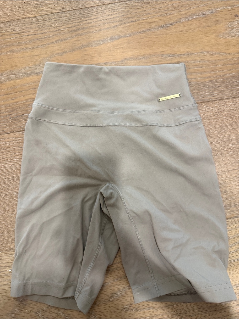 Gymshark Women Taupe High-Waist Performance Legging Shorts